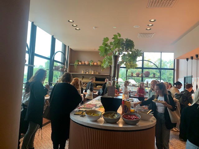  Na de eerste werksessies was er een heerlijke lunch